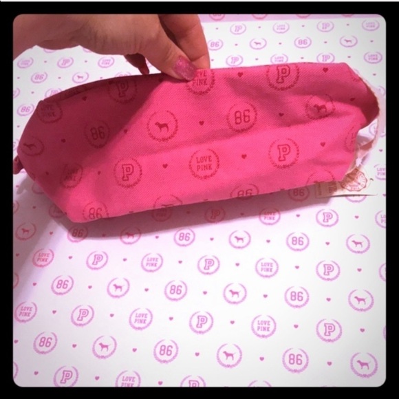 Vintage Victoria’s Secret Pink Monogram Cosmetic Bags Set of 3 - Picture 8 of 9